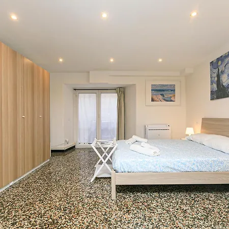 Frappi House Genoa